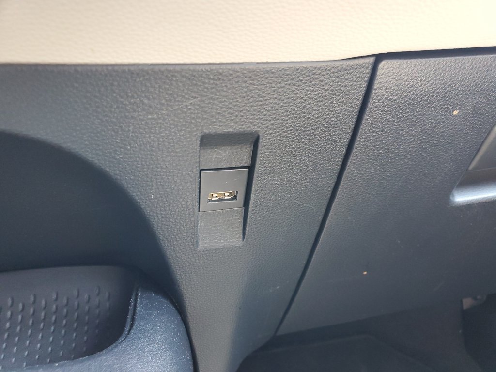 Used 2022 Toyota Corolla LE FWD image 23