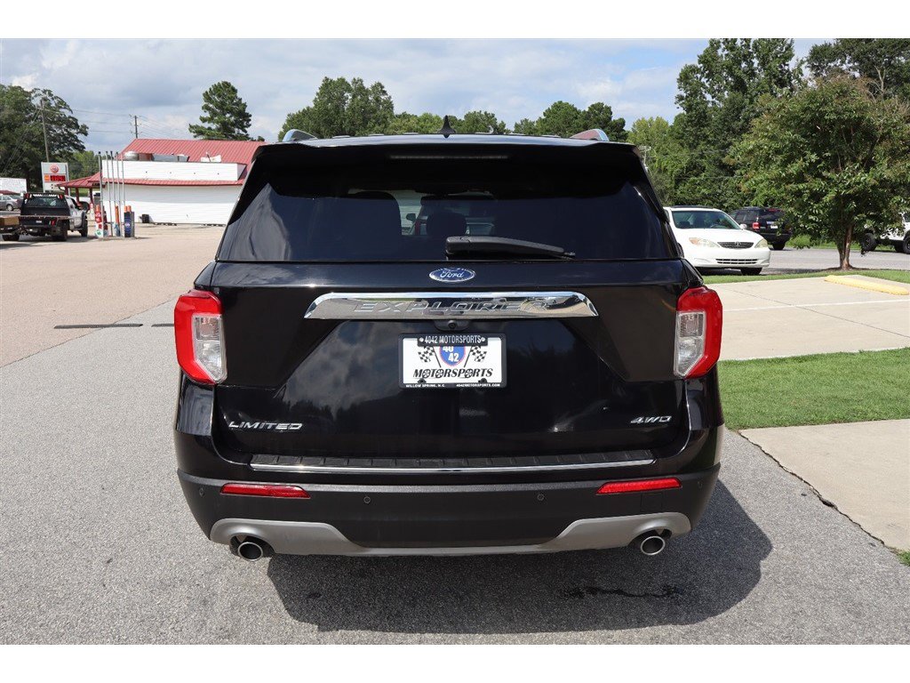 Used 2021 Ford Explorer Limited AWD/4WD image 4