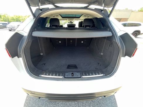 Used 2019 Jaguar F-PACE AWD/4WD image 20