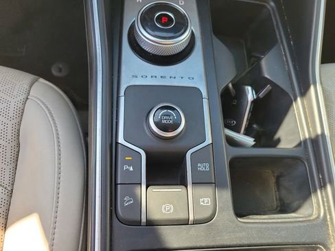Used 2021 Kia Sorento EX FWD image 26