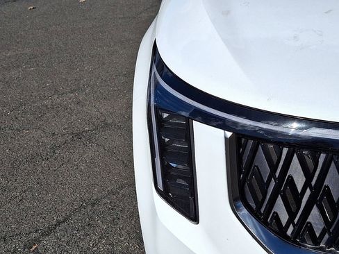 New 2026 Kia Carnival EX image 6