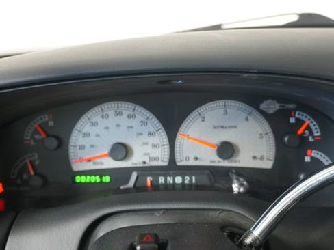 Used 2000 Ford F150 Harley-Davidson RWD image 19