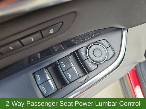 Used 2019 Cadillac XT4 Premium Luxury FWD image 29