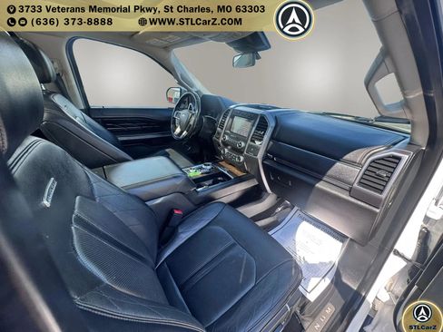 Used 2019 Ford Expedition Max Platinum AWD/4WD image 16