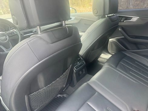 Used 2020 Audi A4 2.0T Premium w/ Convenience Package image 19