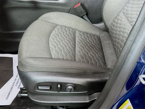 Used 2019 Chevrolet Equinox LT w/ Sun & Navigation Package image 20