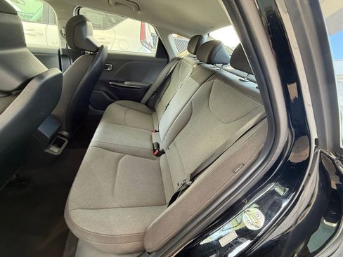 Used 2025 Kia K4 LXS image 24