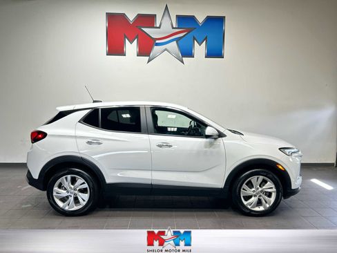 Used 2024 Buick Encore GX Preferred image 1