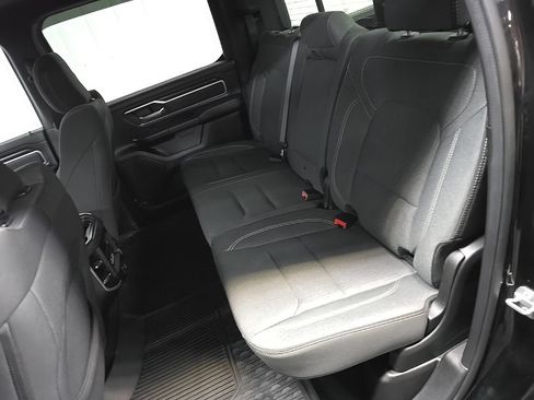 Used 2022 RAM 1500 Big Horn AWD/4WD image 31