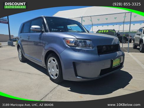 Used 2009 Scion xB FWD image 1