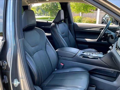 Certified 2023 INFINITI QX60 Luxe w/ Vision Package AWD/4WD image 28