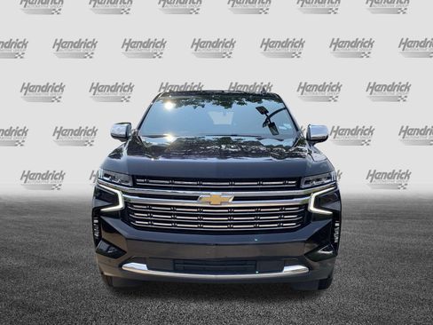 Used 2023 Chevrolet Tahoe Premier AWD/4WD image 3