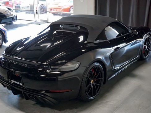Used 2022 Porsche 718 Boxster Spyder RWD image 58