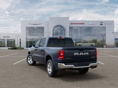 New 2026 RAM 1500 Big Horn AWD/4WD image 3