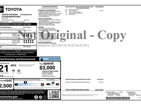 Used 2025 Toyota Tacoma TRD Sport AWD/4WD image 2