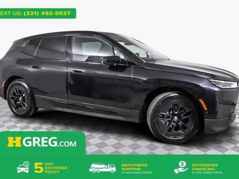 Used 2024 BMW iX xDrive50 image 1