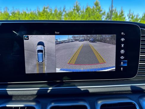 Certified 2022 Mercedes-Benz GLE 350 4MATIC w/ 3rd Row Seat Package image 10