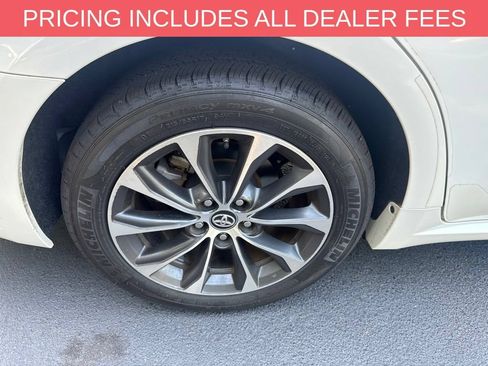 Used 2017 Toyota Avalon XLE Premium FWD image 18