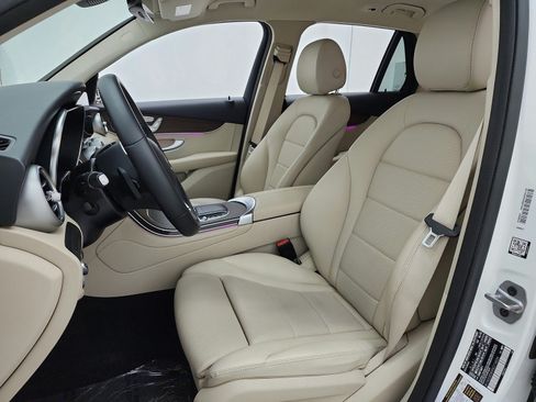 Used 2022 Mercedes-Benz GLC 300 image 13
