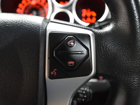 Used 2017 Toyota Sequoia SR5 image 25