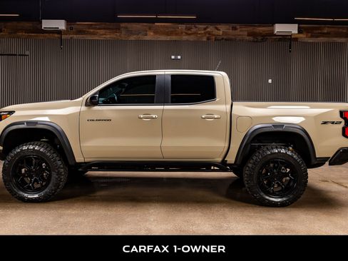 Used 2023 Chevrolet Colorado ZR2 w/ ZR2 Convenience Package III image 6