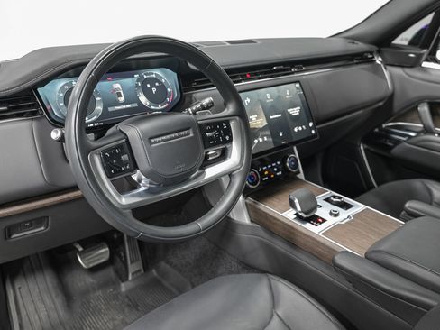 Used 2023 Land Rover Range Rover SE AWD/4WD image 14