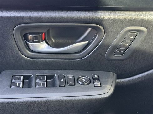 Used 2024 Honda Pilot TrailSport image 24