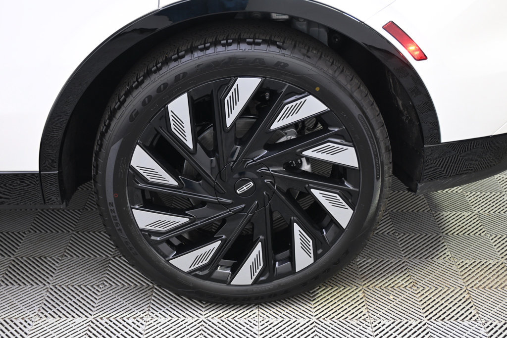 New 2026 Lincoln Nautilus Reserve w/ Jet Appearance Package AWD/4WD image 20