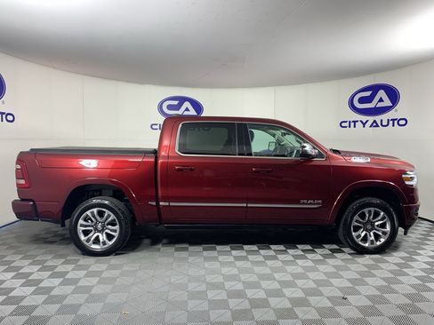 Used 2024 RAM 1500 Limited AWD/4WD image 2