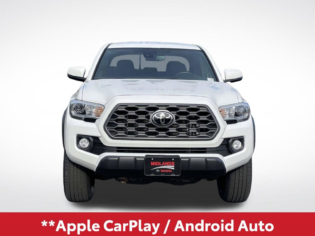 Used 2022 Toyota Tacoma TRD Off-Road w/ Technology Package AWD/4WD image 3