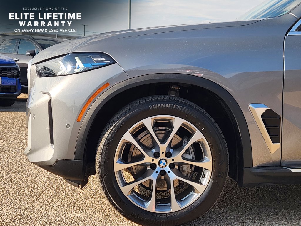 Used 2026 BMW X5 xDrive40i AWD/4WD image 12