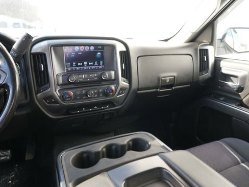 Used 2018 Chevrolet Silverado 1500 LT w/ All Star Edition image 21