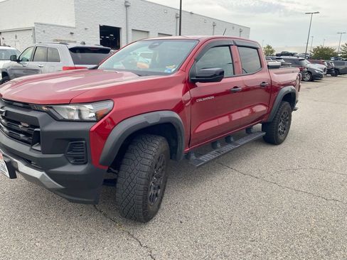 Used 2024 Chevrolet Colorado Trail Boss w/ Advanced Trailering Package AWD/4WD image 3