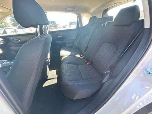 New 2025 Honda HR-V LX image 28