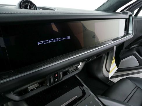 New 2026 Porsche Cayenne Turbo image 13