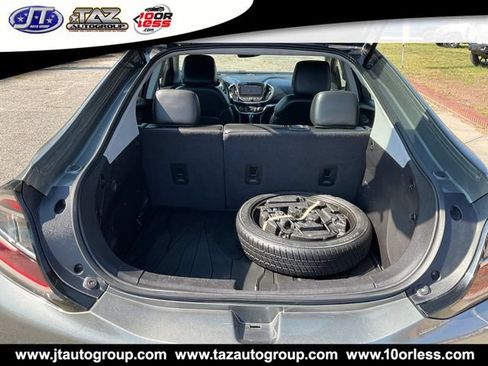 Used 2017 Chevrolet Volt Premier w/ Driver Confidence II Package FWD image 13