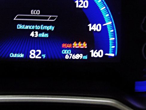 Used 2019 Toyota Corolla XSE image 14