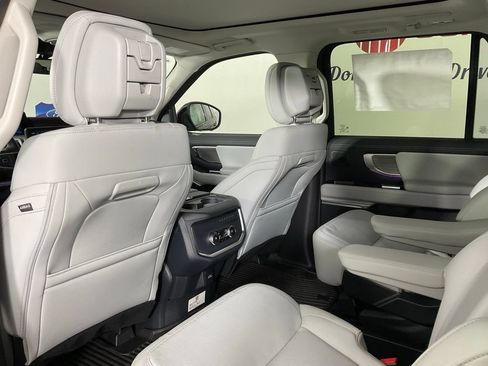 New 2027 Ford Expedition Max Platinum AWD/4WD image 15