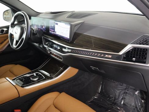 Certified 2024 BMW X5 sDrive40i w/ Premium Package RWD image 9