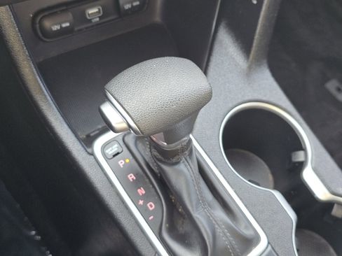 Used 2021 Kia Sportage LX image 29