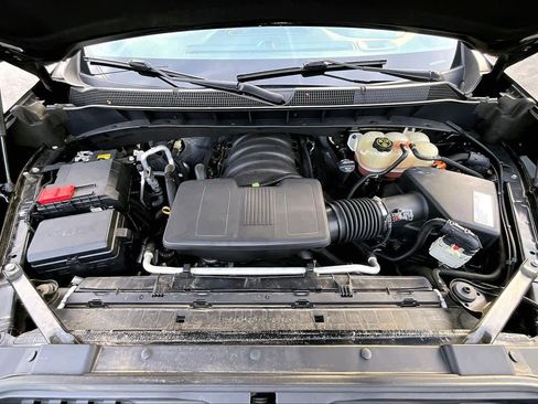 Used 2019 Chevrolet Silverado 1500 High Country w/ High Country Premium Package image 59