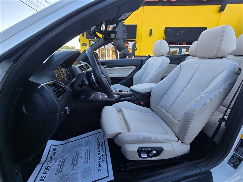 Used 2018 BMW 230i Convertible RWD image 11