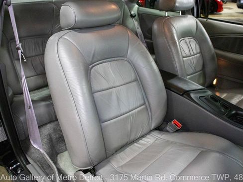 Used 1996 Ford Thunderbird LX RWD image 40