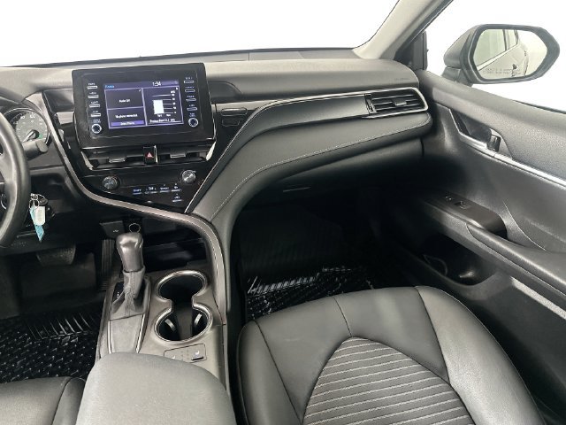 Used 2023 Toyota Camry SE FWD image 25