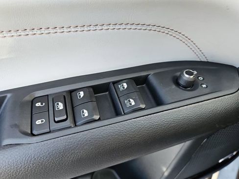 New 2026 Jeep Compass Limited w/ Sun, Sound & Navigation Group image 24