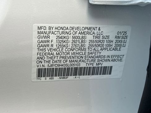 Certified 2025 Acura MDX FWD w/ Technology Package image 28