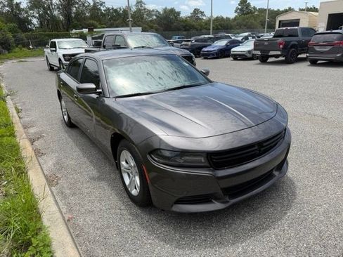 Used 2020 Dodge Charger SXT RWD image 7