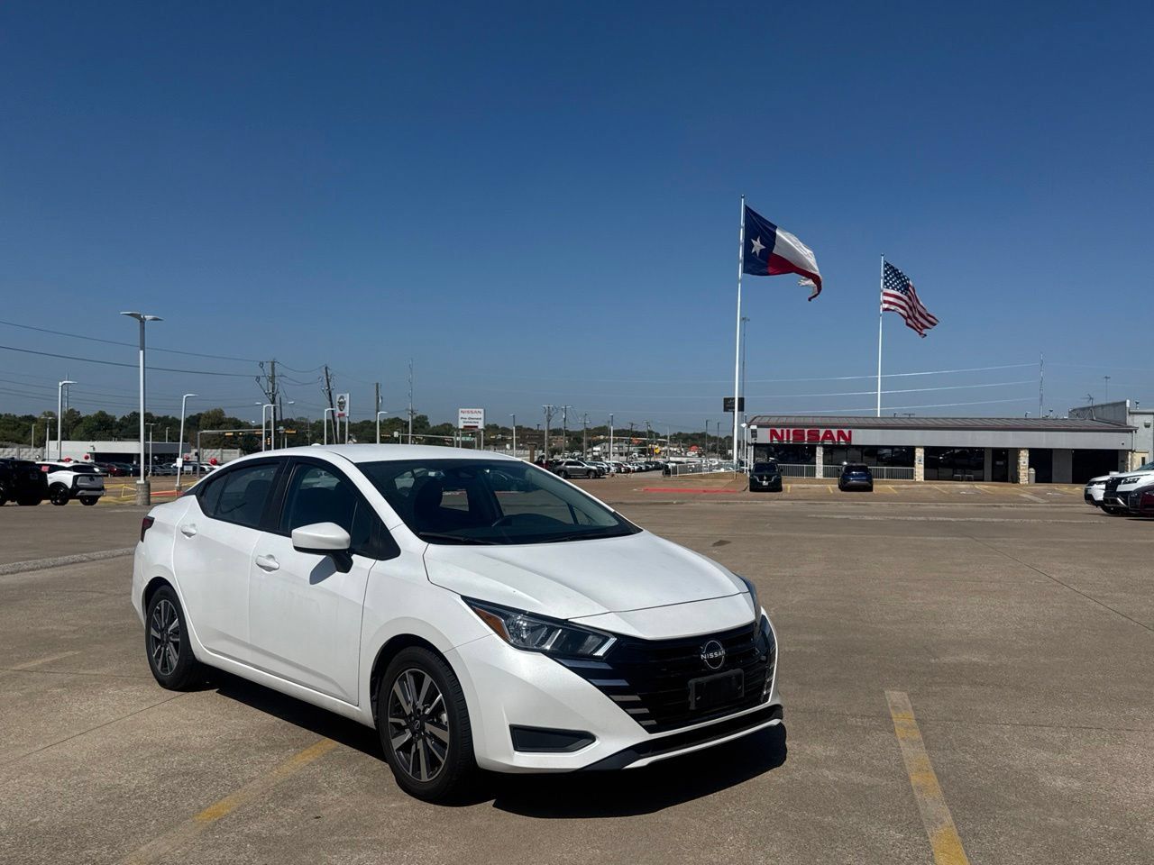 Certified 2023 Nissan Versa SV FWD image 1