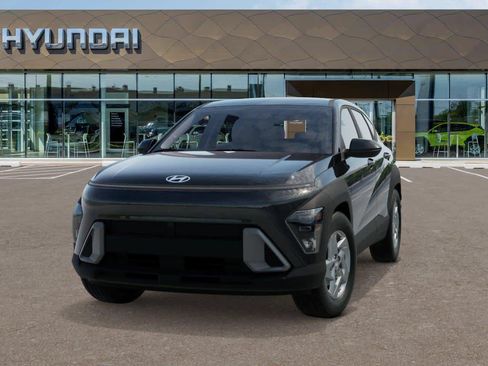 Used 2026 Hyundai Kona SE FWD image 6