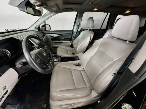 Used 2016 Honda Pilot Elite image 21